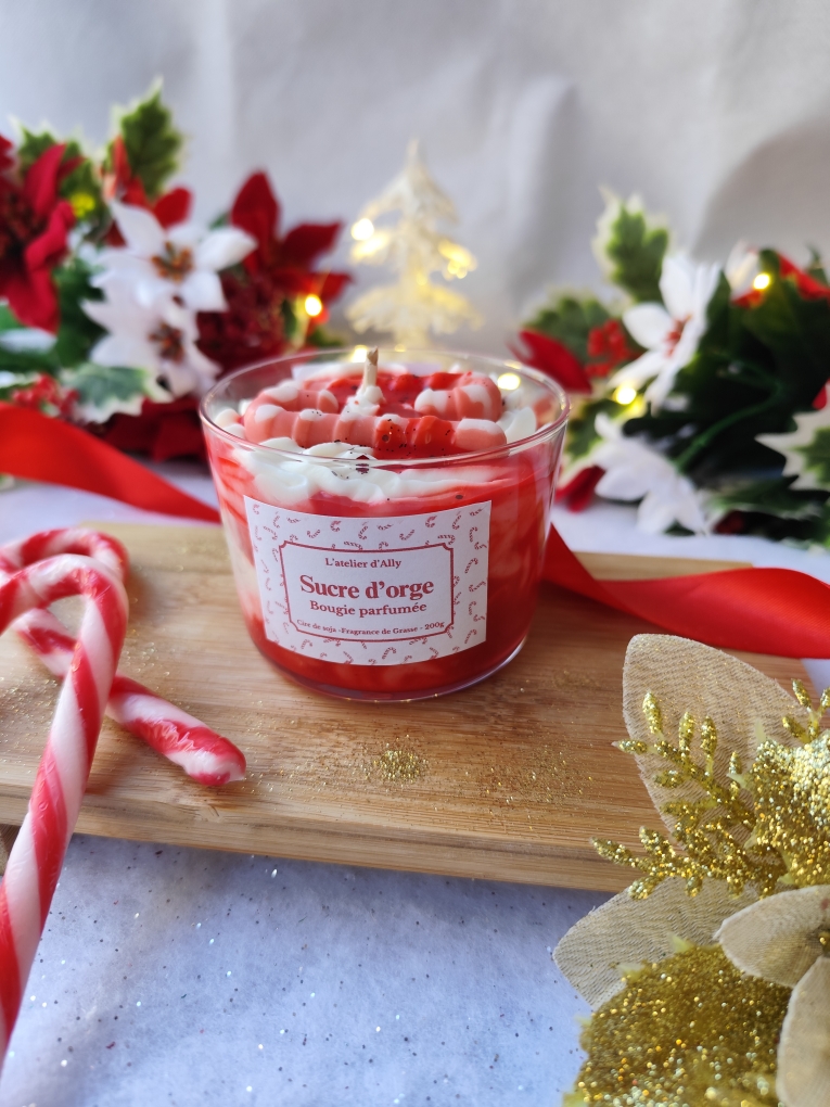 Bougie parfumée “Sucre d’Orge” – décoration de Noël féérique et ambiance cocooning