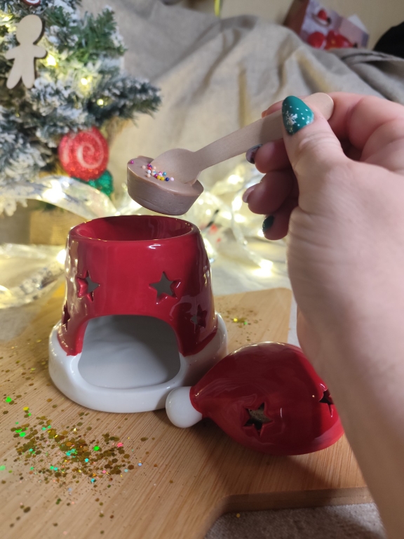 Fondant Hot Cacao de Noël déposé dans un brûleur