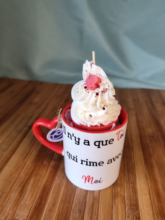 Mug personnalisé avec bougie cupcake artisanale – Duo Tendresse