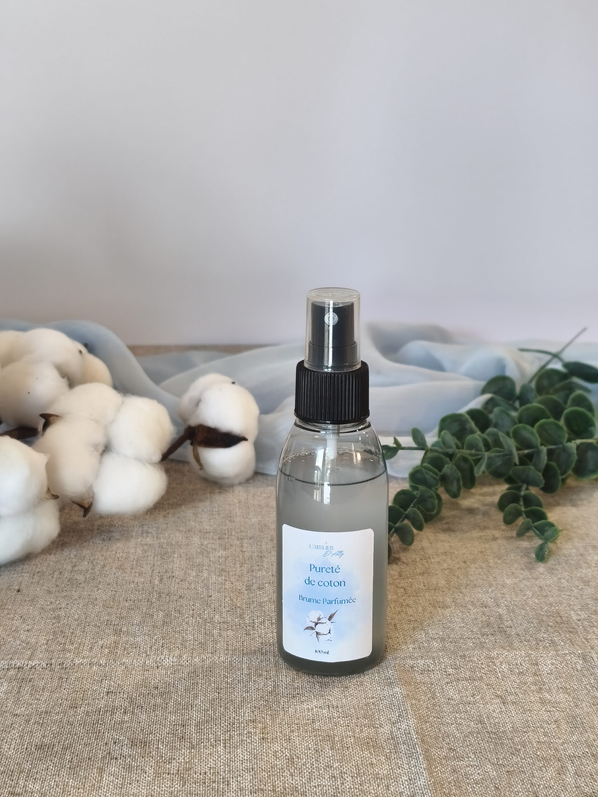Brume d’ambiance parfumée Pureté de coton 100 ml – L’Atelier d’Ally